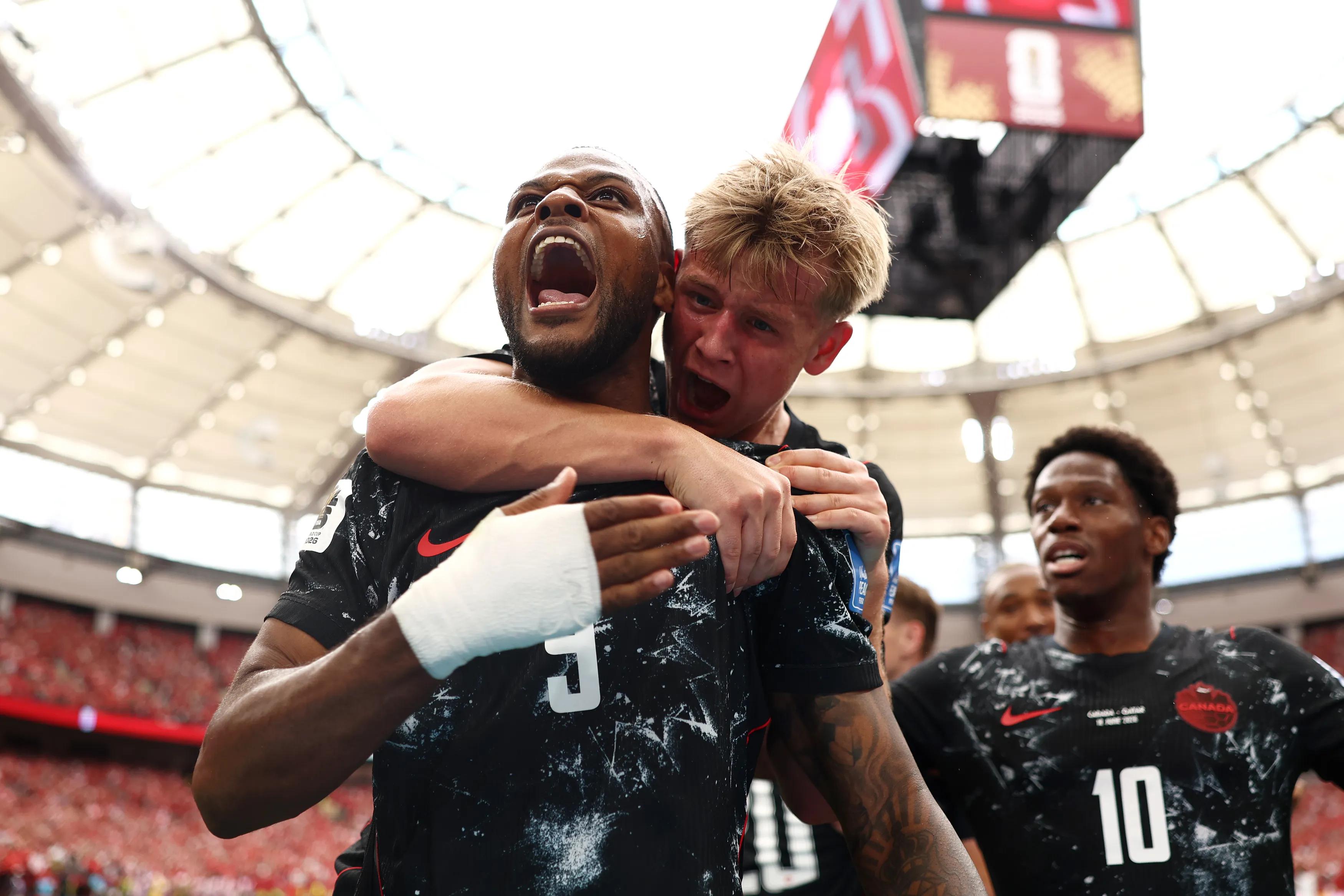Outlook·Canada's Long Homecoming (Les Rouges vs. Forty Years of Waiting)