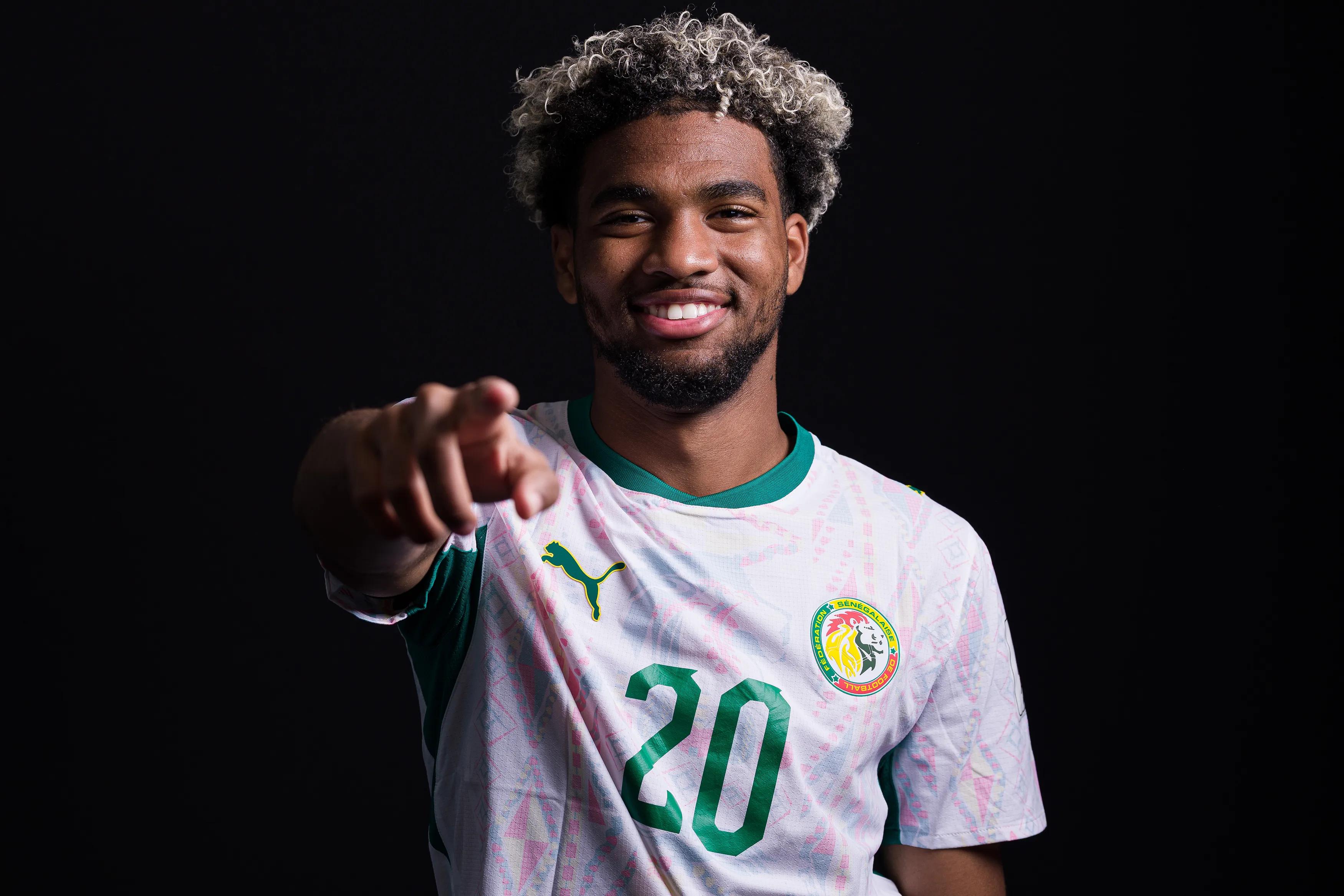 Outlook·Senegal's Newest Prodigy Steps onto the Grandest Stage (Senegal vs France)