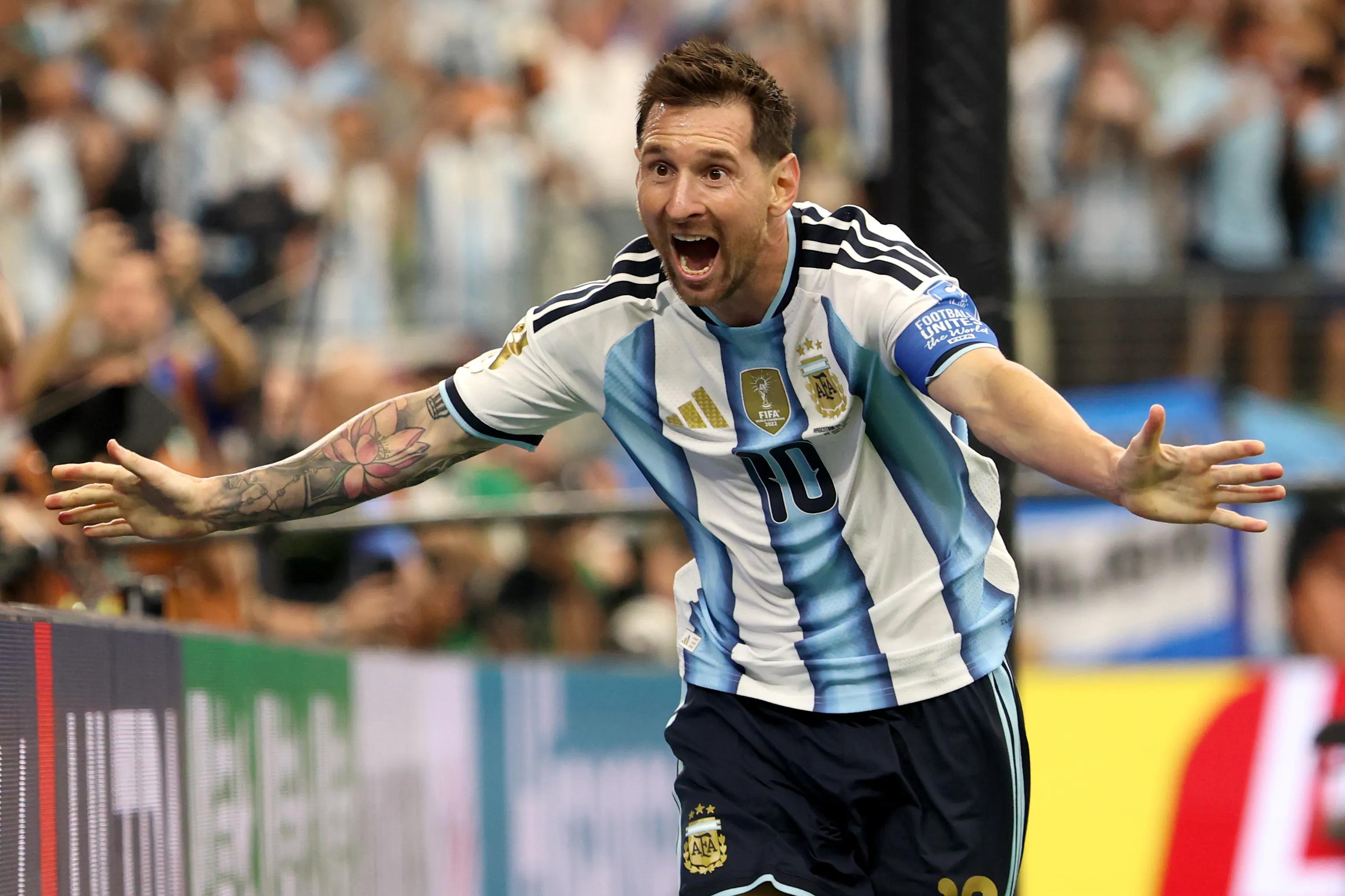 Outlook·A Relic Awaits Its Vindication (Fontaine's Cigarette vs Messi's Pursuit)